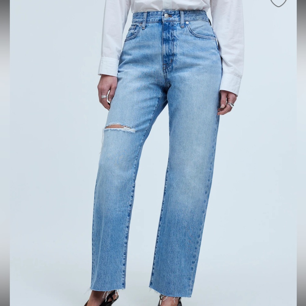 Madewell Curvy '90s Straight Jean in Revoir Wash